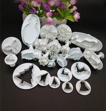 22-piece Christmas Tree Snowflake Fondant Cake Mold Set