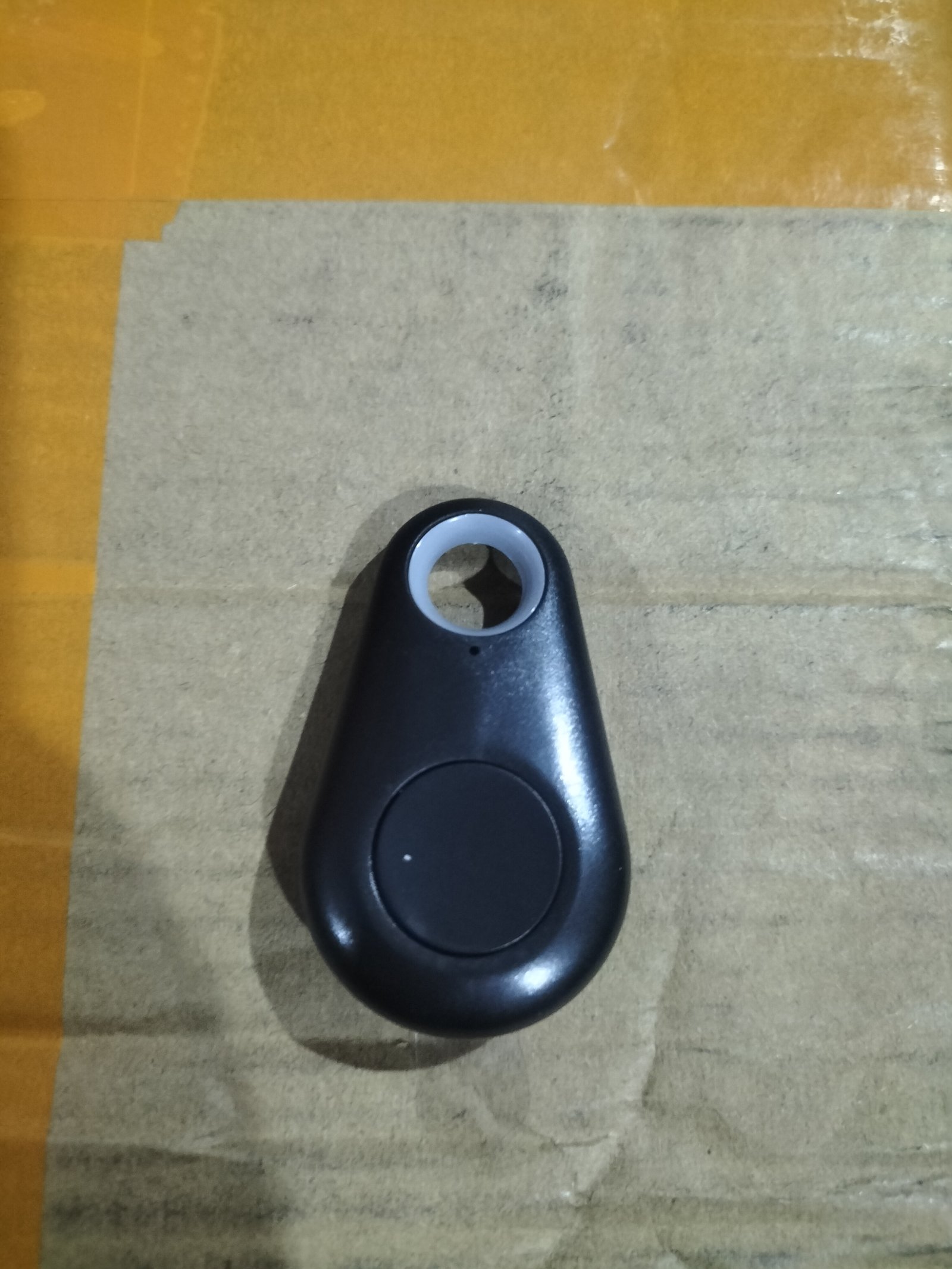Water Drop Bluetooth GPS Tracker Anti-Lost Finder 20 c398d22b aead 430c bcb9 97498ba62562