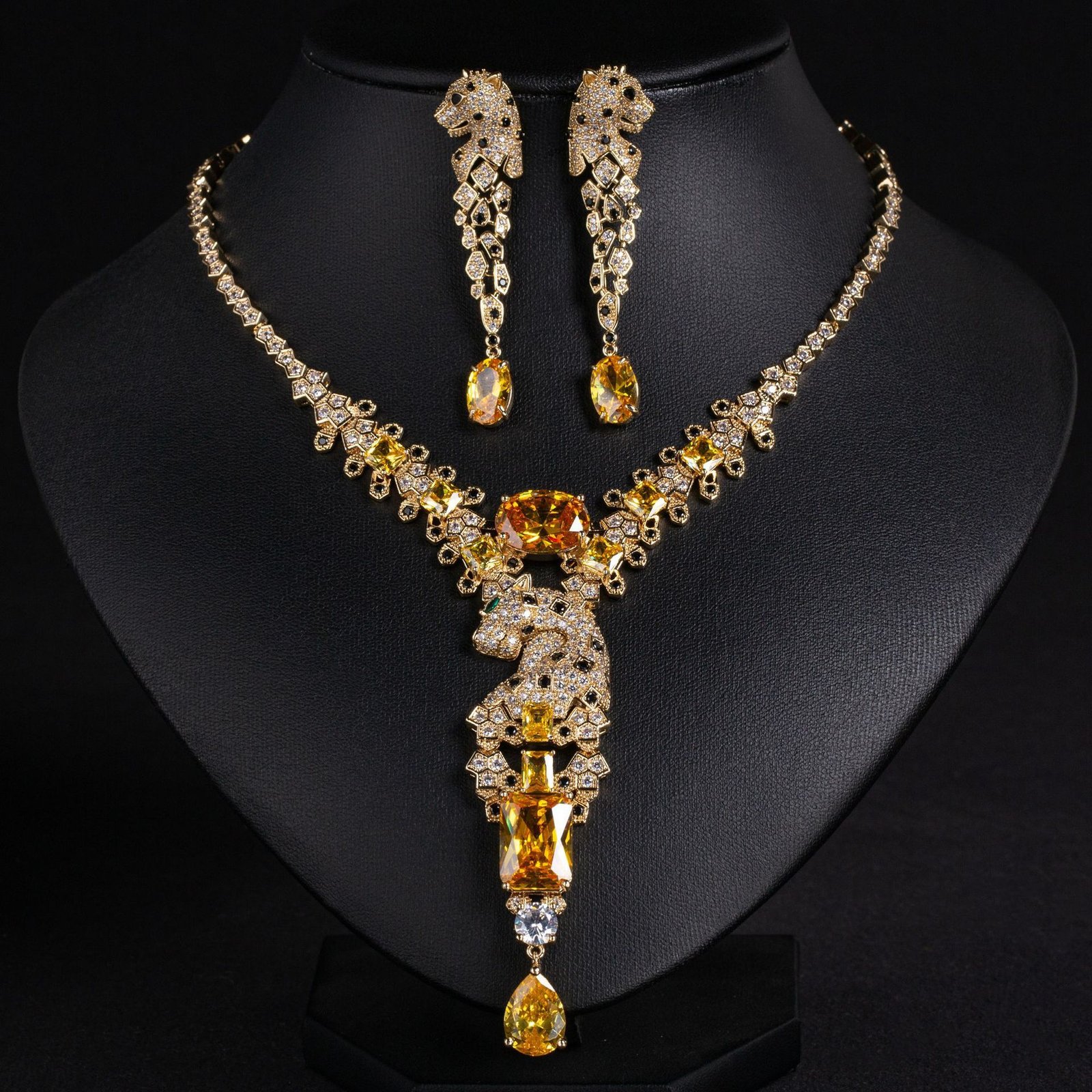 0579e4c3-2c03-4edd-aade-e18cfb3f4bf7.jpg Leopard Retro Zircon Necklace & Jewelry Set for Women