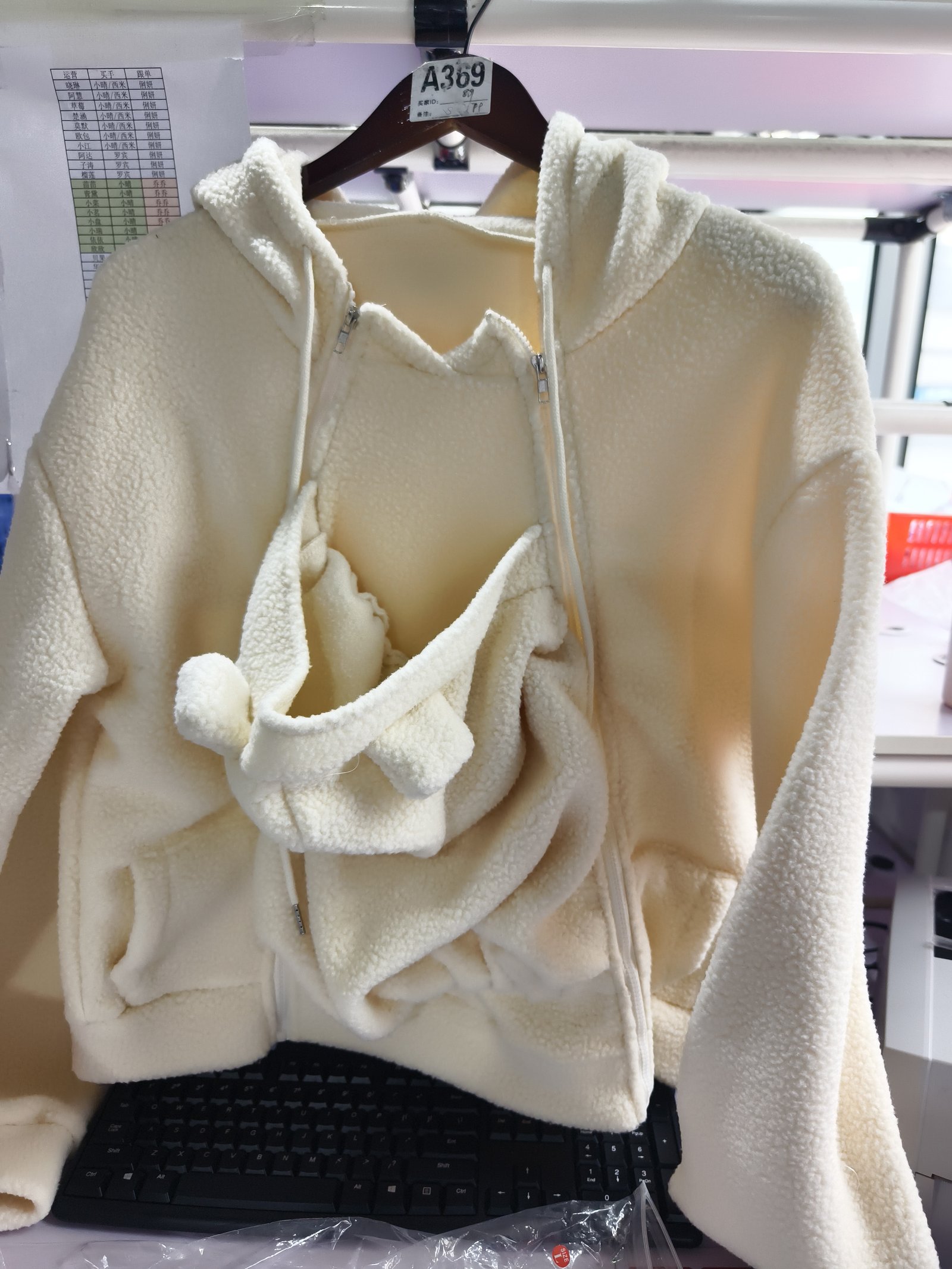 Women's Thickened Corduroy Baby-Pocket Jacket 13 Women's Thickened Corduroy Baby-Pocket Jacket